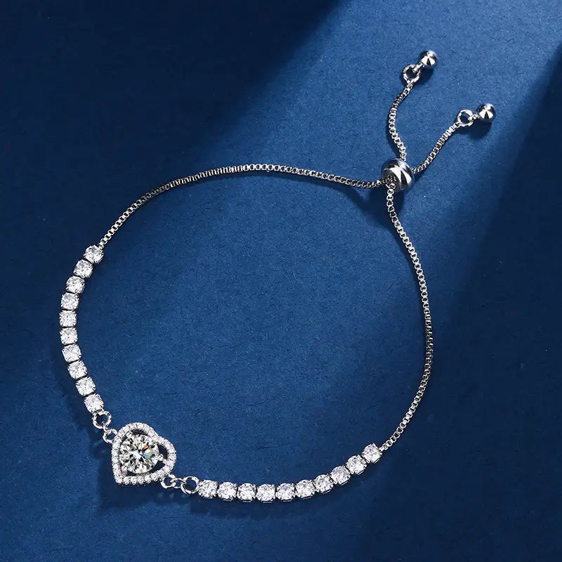 heart-halo-crystal-pendant-bolo-bracelet