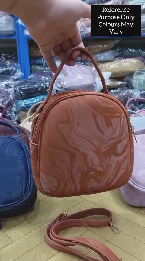 video of crossbody bag 